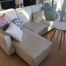 民泊・Airbnbの方、新生活を始める方、お洒落なリビング・ダイニングセットと冷蔵庫お譲りします