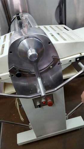 KAMATA 製菓・製パン用ローラー機械 400W 製菓・製パン機械 | 平出章商店