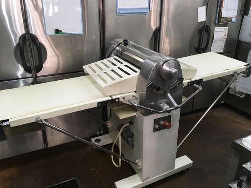 KAMATA 製菓・製パン用ローラー機械 400W 製菓用品_製菓・製パン用機械 – 業務用食器の食器プロ