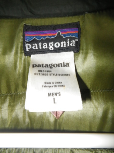 こんにちは！！！ パタゴニア ダウンセーター ダークグリーン Lサイズ