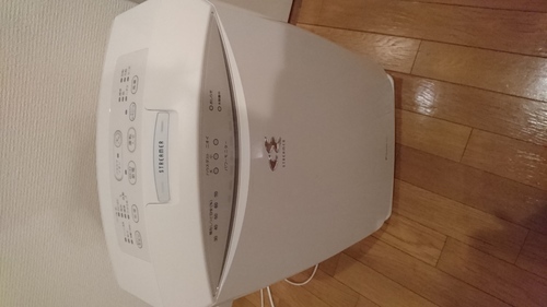 DAIKIN ストリーマ空気清浄機　ACK55R-W （ほぼ新品）