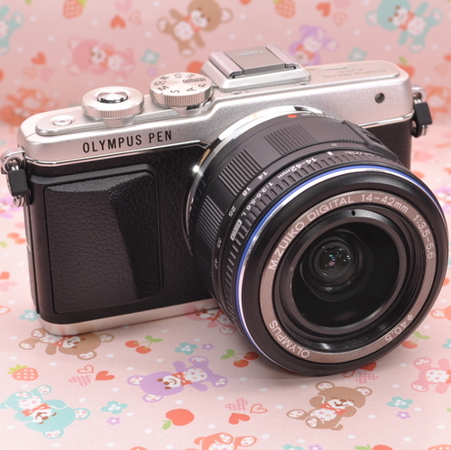 ★★★完売★★★ ♥Wi-Fi搭載＆自撮り♥OLYMPUS PEN E-PL7