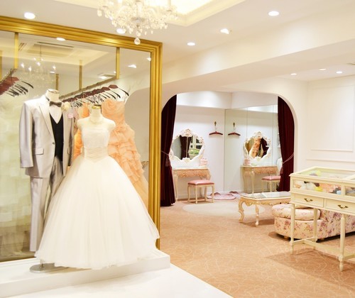 大宮 結婚式二次会のレンタルドレスサロン ドレススタイリスト コーディネーター大募集 未経験者も大歓迎 さくら糖 大宮 のブライダルの無料求人広告 アルバイト バイト募集情報 ジモティー