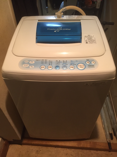 美品・完動品 『 TOSHIBA 5kg 洗濯機 』室内使用