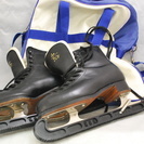 美品 フィギュアスケート靴 SSS FH-2000 黒 フローラ...