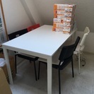 (美品)IKEAダイニングテーブルと椅子4脚セット