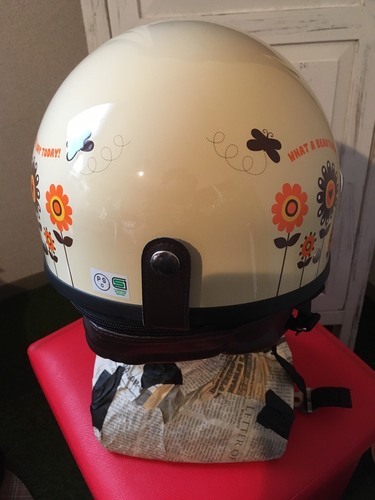 お話中 花柄のかわいいヘルメット パン 花園のバイクの中古あげます 譲ります ジモティーで不用品の処分 お話中 花柄のかわいいヘルメット パン 花園のバイクの中古あげます 譲ります ジモティーで不用品の処分
