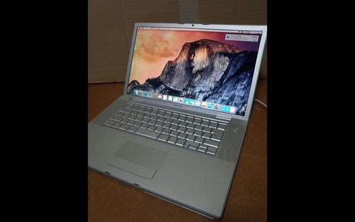 ★格安　Macbook Pro15インチ  MB134J/A Core2 2.5