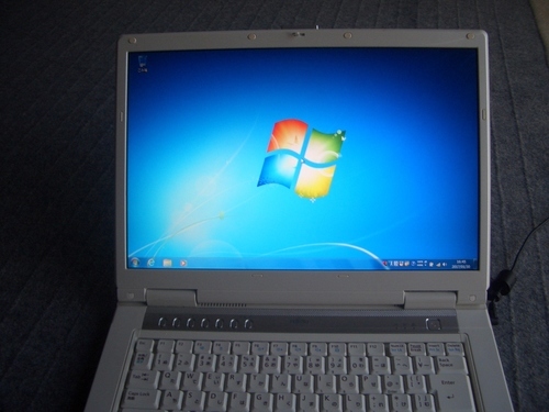 ノートパソコン　Windows7  BIBLO NF50U