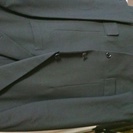 漆黒メンズ冠婚葬祭スーツ　AB5サイズ　サイズ調整可能なズボン　...