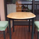（交渉中）テーブルと椅子2脚セット