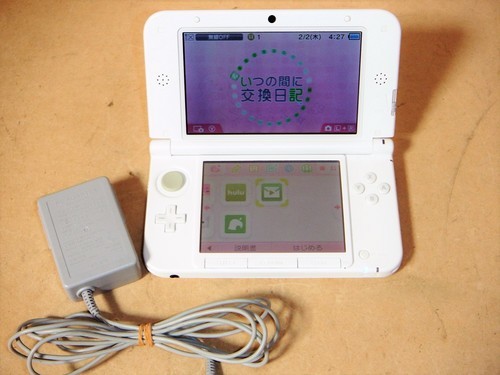 ☆\t任天堂 NINTENDO 3DS LL SPR-001 本体 ホワイト◆大画面でエンジョイプレイ