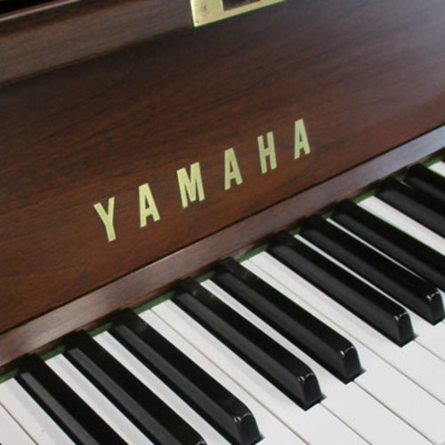 YAMAHA　W102B　中古アップライトピアノ