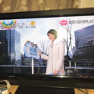 【完売】32型 フルハイビジョン液晶テレビ(難あり