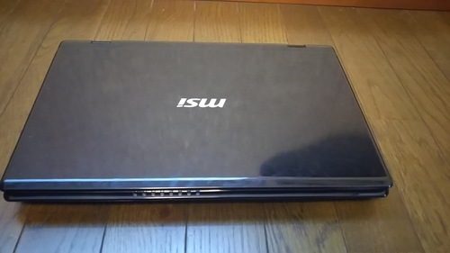 core i5ノートパソコンと22インチLED液晶モニター、その他もろもろのセットです