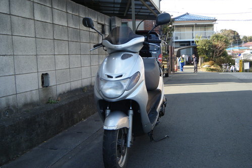 ＊決まりました、有難う御座いました。　 スズキアドレス１１０　（２スト）　３２、０００円　少々難あり、