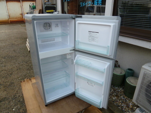 東芝 TOSHIBA 2ドア冷凍冷蔵庫 120L YR-12T 2009年 - 冷蔵庫 