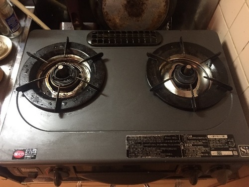 ショップ 引っ越すので家財一式安くお売りします（冷蔵庫・レンジ  