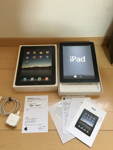 （再投稿）Apple  iPad 初代 16GB Wi-Fiモデル シルバー