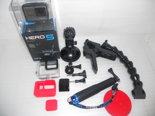 GoPro HERO5 Black　３年保証　国内正規品　美品