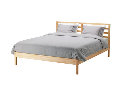 IKEAクイーンサイズベッド（マットレス、収納ボックス付き）