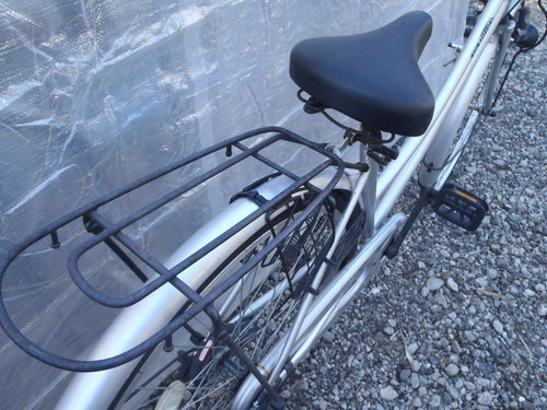 終了 塩野　ママチャリ　２６インチ　シングルギヤ　カギ新品　中古自転車　074