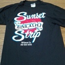 ハリウッド Sunset Tatoo Strip Tシャツ