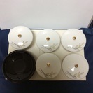 湯呑み茶碗蓋付き5客セット(受け皿付き)