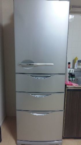 2011年製SANYO　4段冷蔵庫