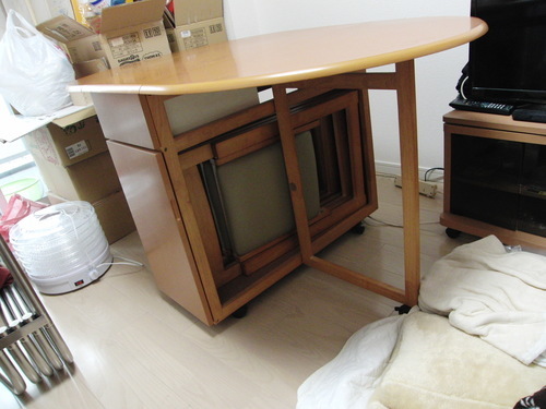 取引中◆美品◆収納が便利　ニューバタフライダイニングテーブル　５点セット（机・椅子４脚）◆折りたたみ　ダイニングテーブル