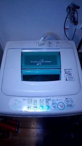 2011年製TOSHIBA洗濯機5kg twinair dry