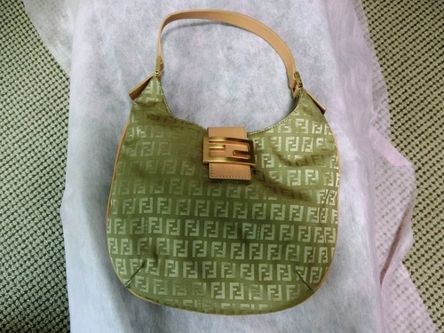 FENDI バッグ