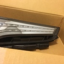 【新品】純正フロントグリル　HONDAフィットシャトルハイブリッド　GP2前期