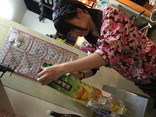 海鮮屋台おくまん阿波座店のアルバイトスタッフ募集 まかないあり交通費全額駅徒歩１分時給９００円スタート Gozi0214 阿波座のキッチンの無料求人広告 アルバイト バイト募集情報 ジモティー
