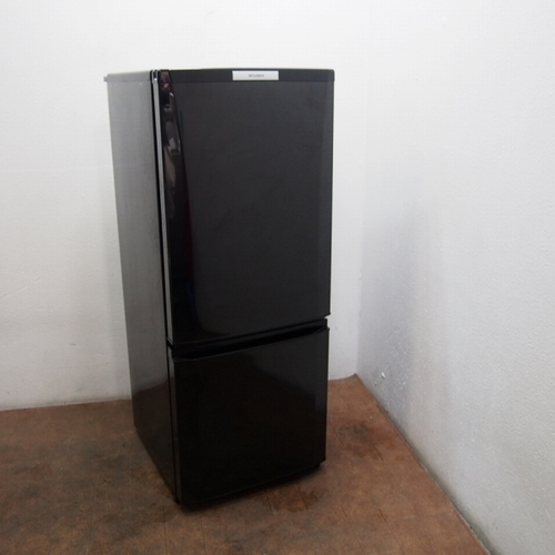 人気のブラックカラー 三菱 2011年製 146L 冷蔵庫 LL89