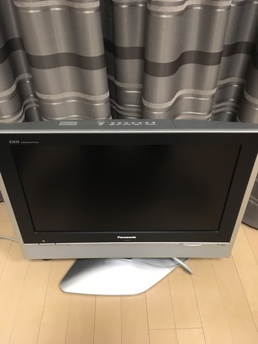 パナソニック32型液晶テレビ