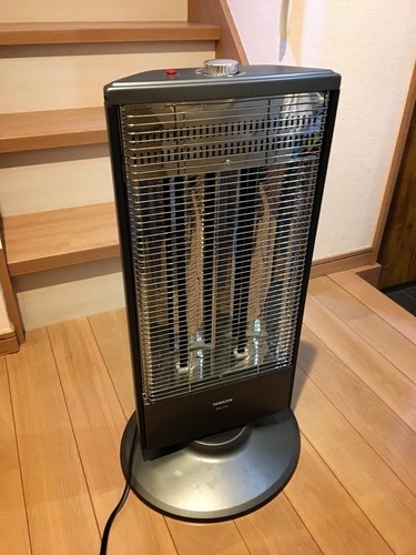 遠赤外線ヒーター　1000円