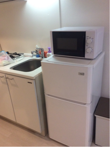 一人暮らし用の冷蔵庫と洗濯機