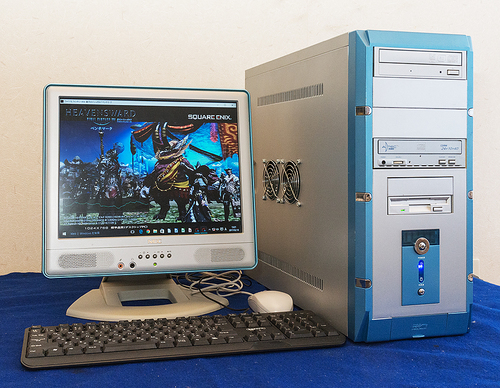 ライトゲーミングパソコン　自作系フルセット　Windows10Pro マイクラに！