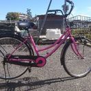 自転車ピンクと黒のツートン