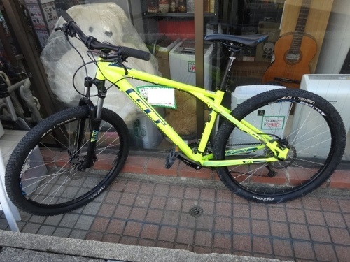 【取り置き】自転車 GT アバランチェ MTB マウンテンバイク 2016年モデル N244