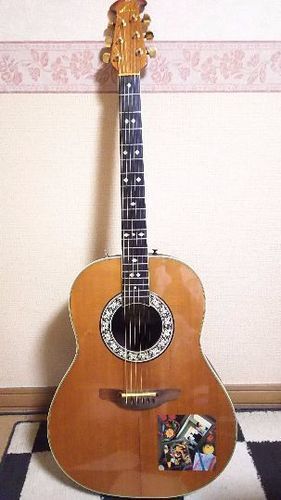ovationのエレアコ