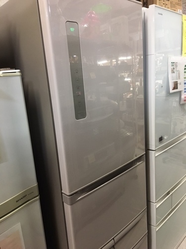 TOSHIBA　５ドア冷凍冷蔵庫　426L　2014年製　中古品　動作確認済