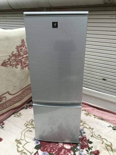 送料2000円から 超美品シャープ170Lクラス冷蔵庫 どっちもドア2012年製