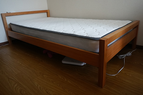 【値下げ】ロフトの木製シングルベッド（美品）