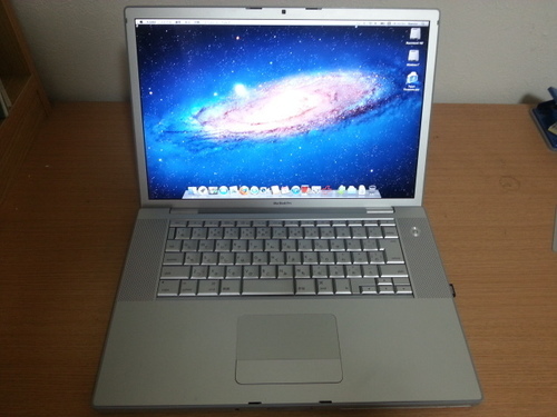 ★SSD搭載！激速　Macbook Pro15インチ MB133J/A Core2 2.4