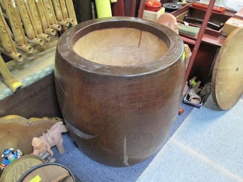 餅つきの臼です　▼φ48×48cm▼餅つき道具▼催し/イベント▼湯河原・頓珍館▼3QT01274/