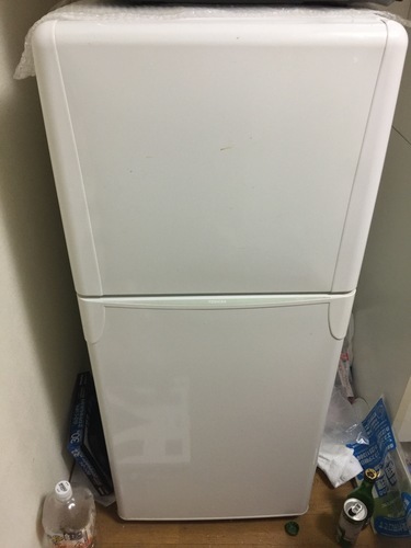 東芝 冷蔵庫 YR-12T
