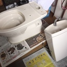 【中古】ＴＯＴＯ　サイホンゼット便器(ＣＳ90Ｂ)　+手洗い付タ...