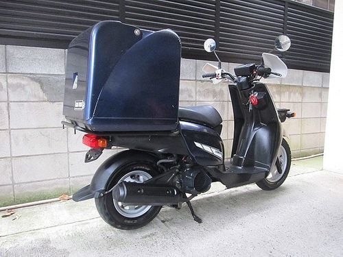 ☆大型BOX付の4ストFi/ヤマハブルーのギア☆東京/大田区【